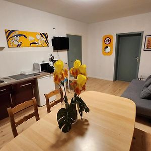 Elena Flat Iris, Oberhausen Zentrum Centro Westfield
